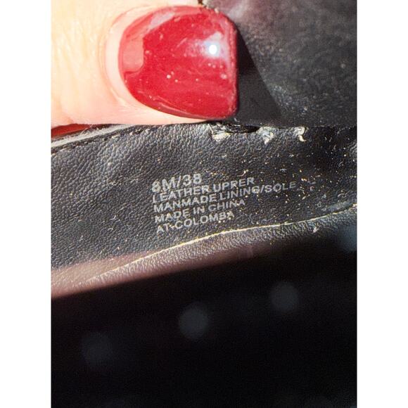 Arturo Chiang black patent leather moccasin flats - Picture 7 of 8